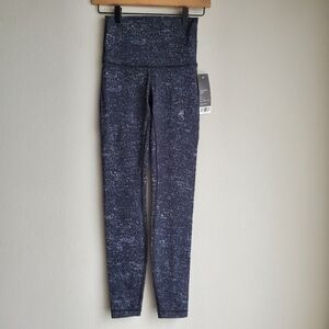Lululemon Lab Wunder Under size 4 NWT